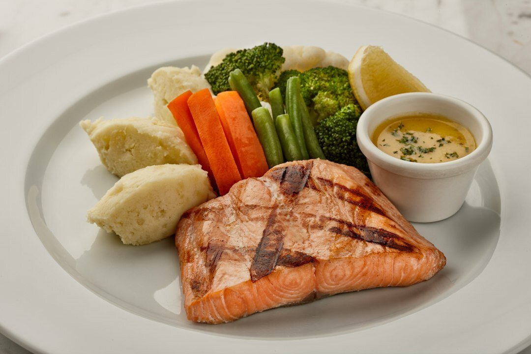 healthy meal plate with vegetables